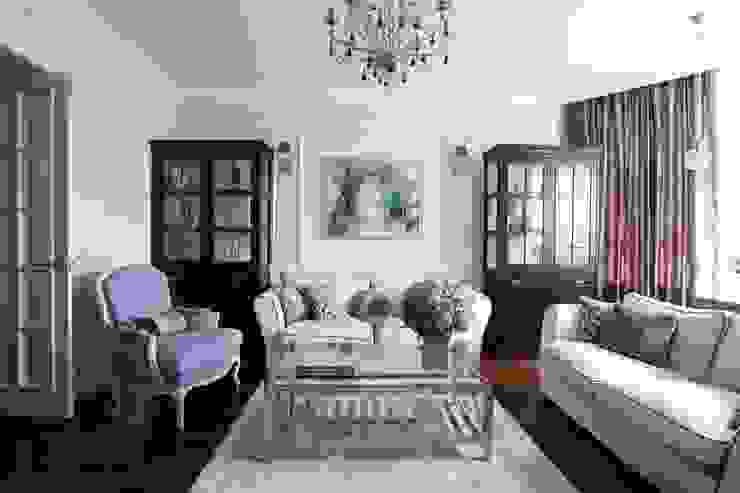 Salas de estar clássicas por МАРИНА ПОКЛОНЦЕВА Clássico