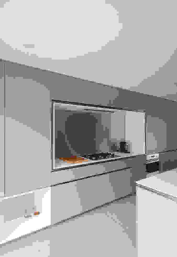 N8082, das - design en architectuur studio bvba das - design en architectuur studio bvba Modern kitchen