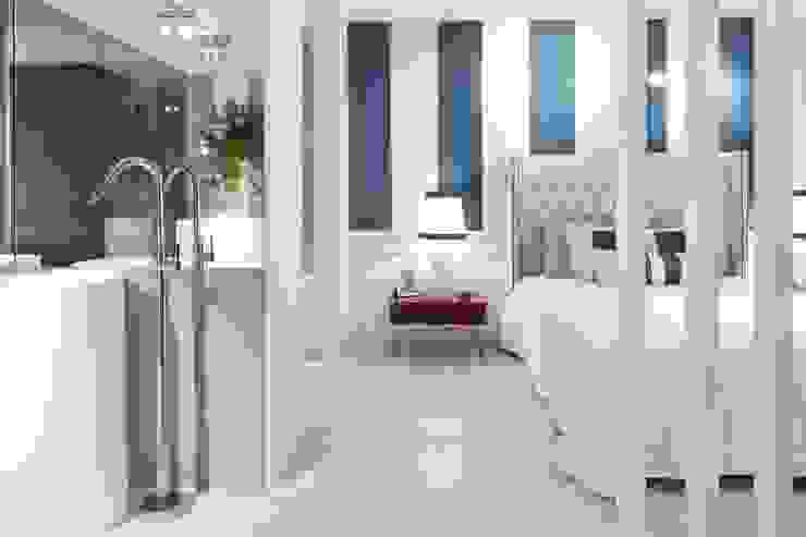 Modern style bedroom by Catarina Batista Studio Modern