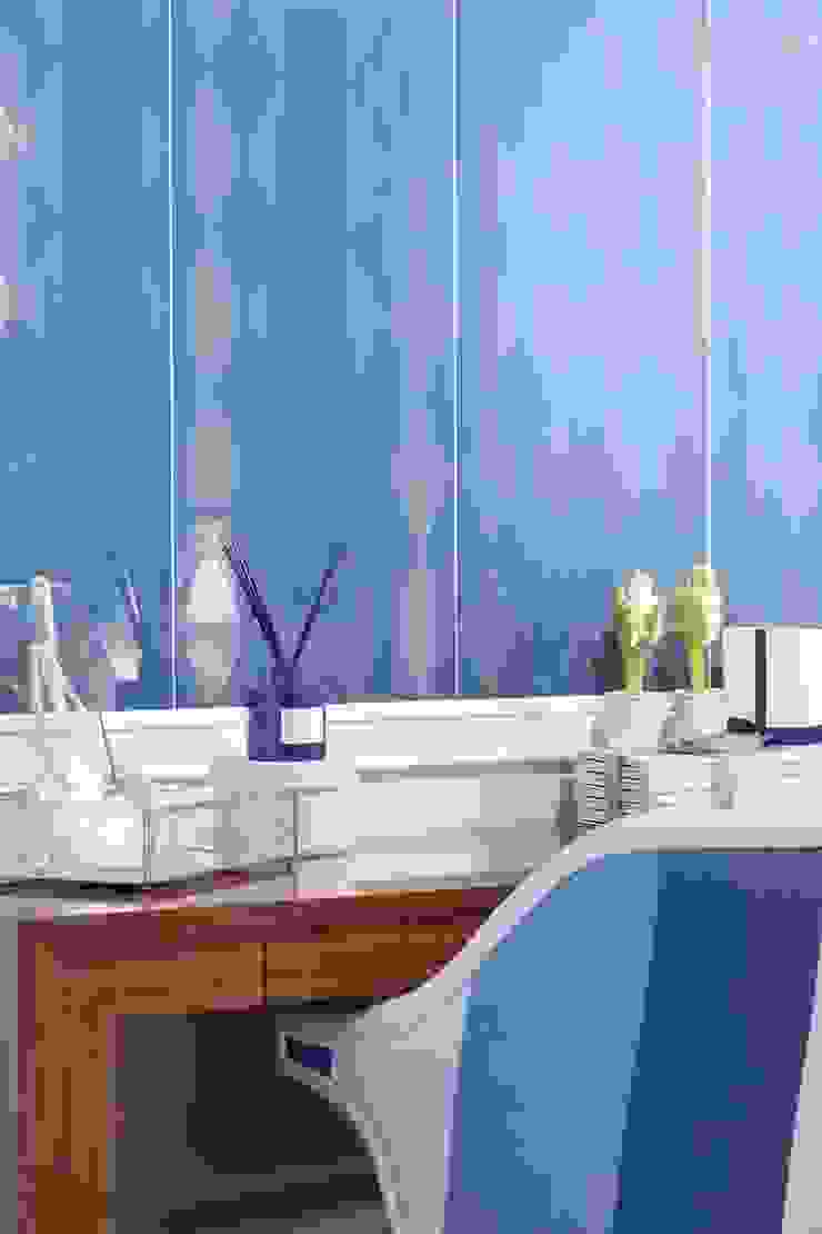 Modern style bedroom by Catarina Batista Studio Modern