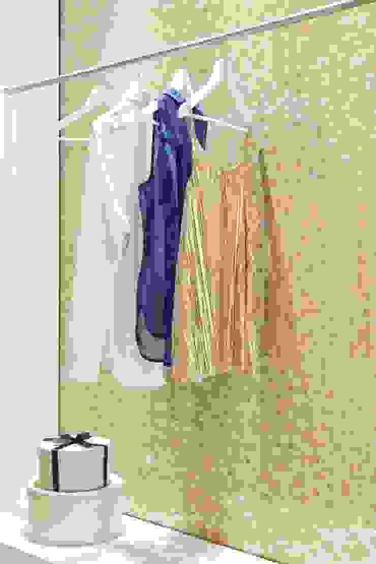 Modern dressing room by Catarina Batista Studio Modern