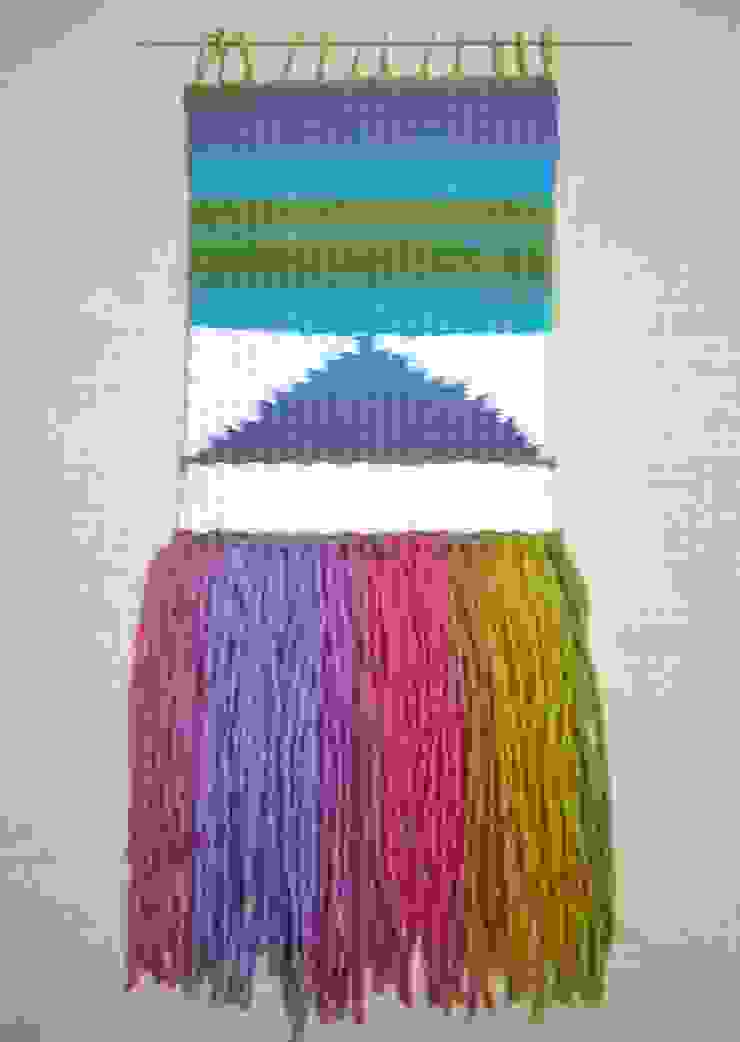 Lake Over Mountain homify Weitere Zimmer Regenbogen, Textilkunst, Interior Design,Kunstobjekte