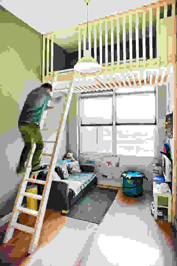 homify Nursery/kid's roomBeds & cribs