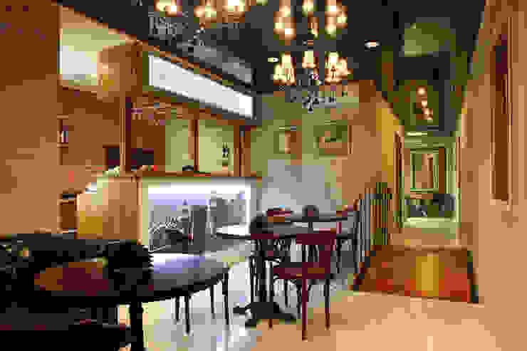 Hotéis ecléticos por Мария Остроумова Eclético