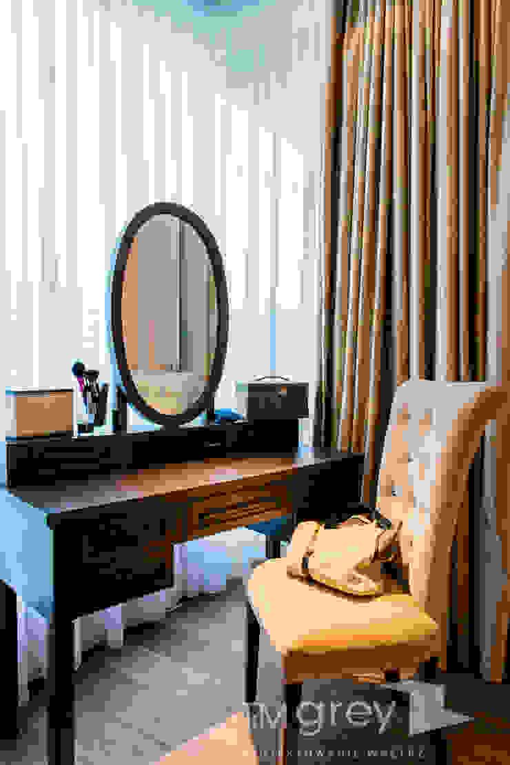 NY Style Apartment TiM Grey Interior Design Klasyczna sypialnia