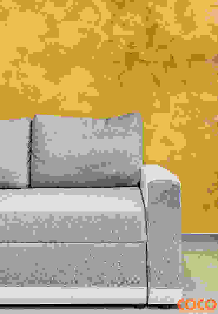 Escritórios minimalistas por COCO Pracownia projektowania wnętrz Minimalista