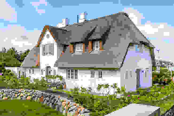 Home Staging Reetdachhaus auf Sylt, Immofoto-Sylt Immofoto-Sylt Дома в стиле кантри