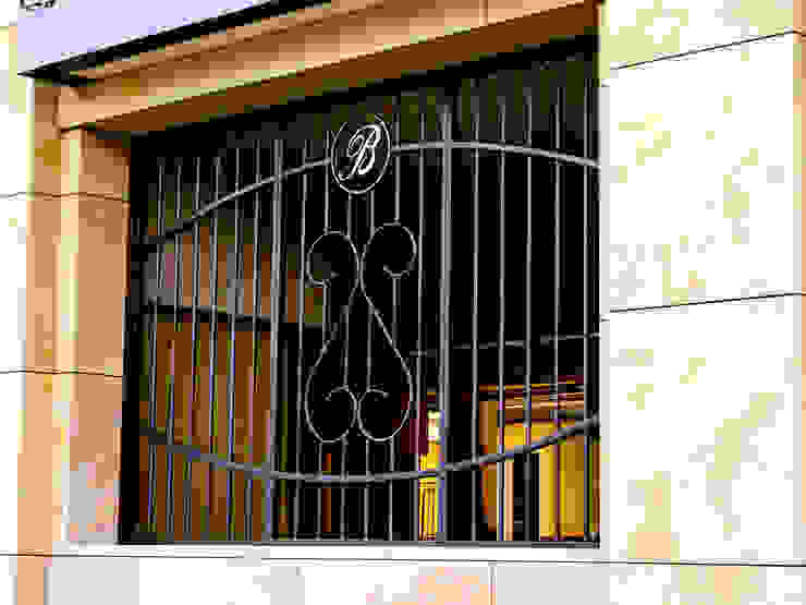 Armet JardinesCercas y muros