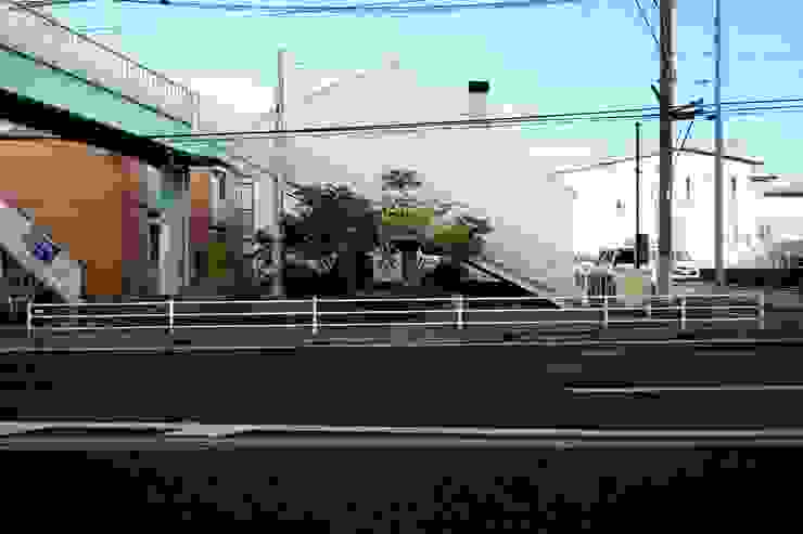 幹線道路からの騒音対策もバッチリ 温かみ溢れる木のいえ Homify