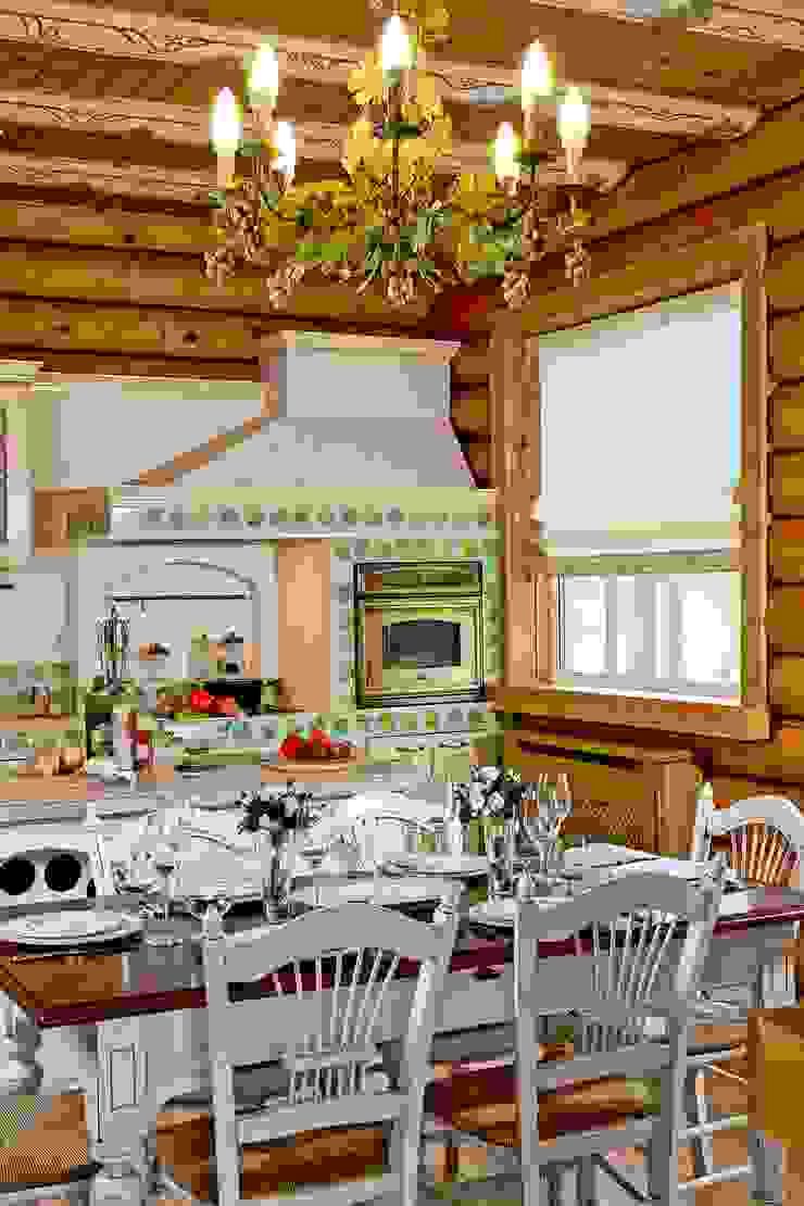 Дом из сруба, Ново-Рижское шоссе, Amazing Studio Светланы Панариной Amazing Studio Светланы Панариной Rustic style kitchen