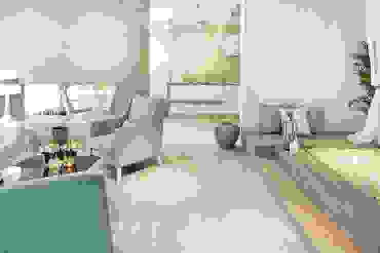 SHOWROOM LOVE TILES Lisboa 2013 Catarina Batista Studio Salas de estar modernas Cerâmica