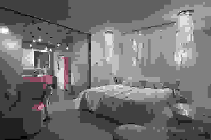 Fashion apartment, Yakusha Design Yakusha Design Спальня в эклектичном стиле