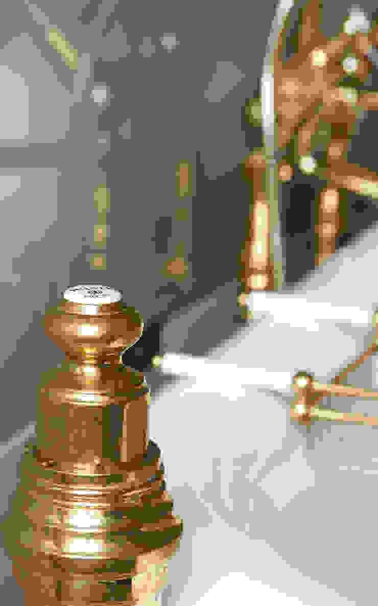 Drummond's Case Study: London Townhouse, Notting Hill من Drummonds Bathrooms كلاسيكي