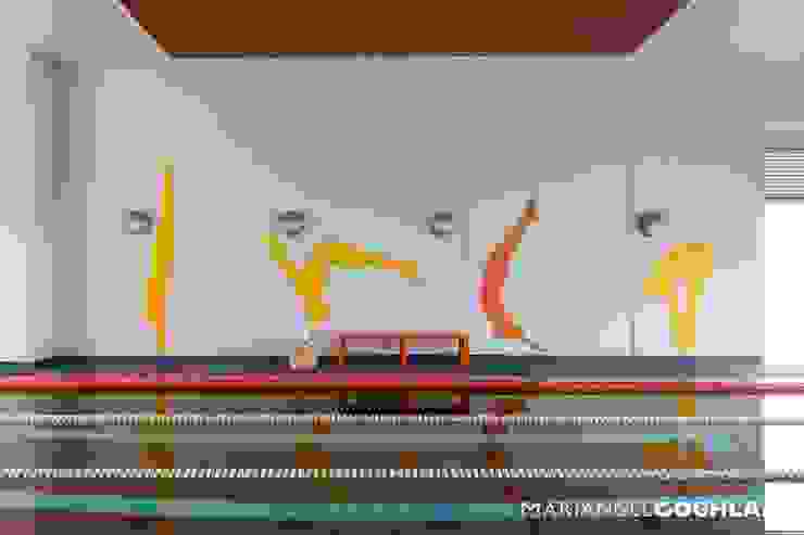 MARIANGEL COGHLAN Nowoczesny basen