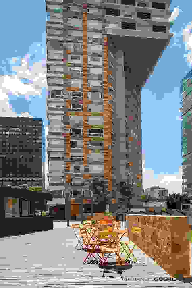 MARIANGEL COGHLAN Nowoczesny balkon, taras i weranda