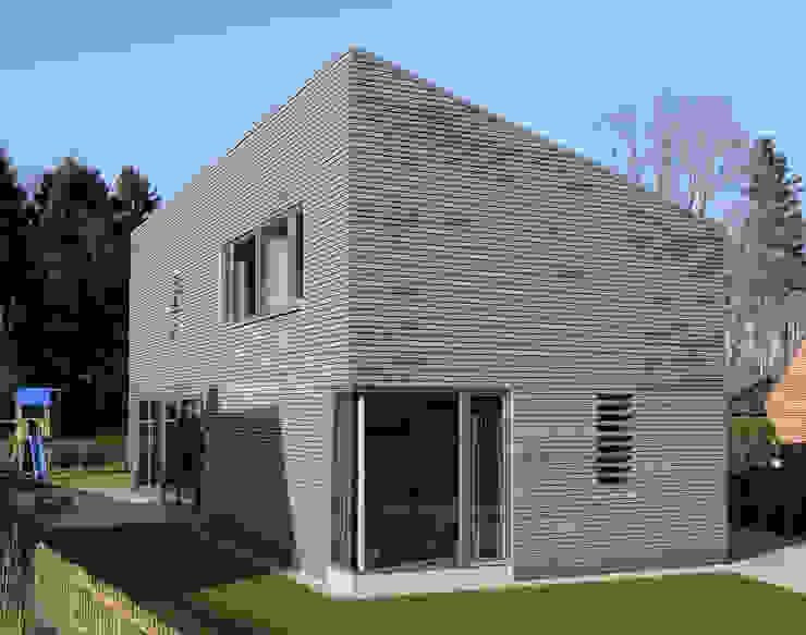 Haus S, JEBENS SCHOOF ARCHITEKTEN BDA JEBENS SCHOOF ARCHITEKTEN BDA Modern Houses