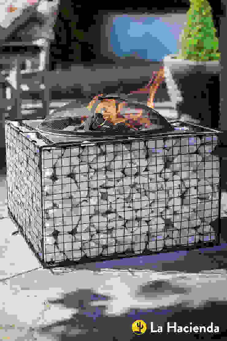 Square pebble mesh with grill La Hacienda GartenFeuerplätze und Grill