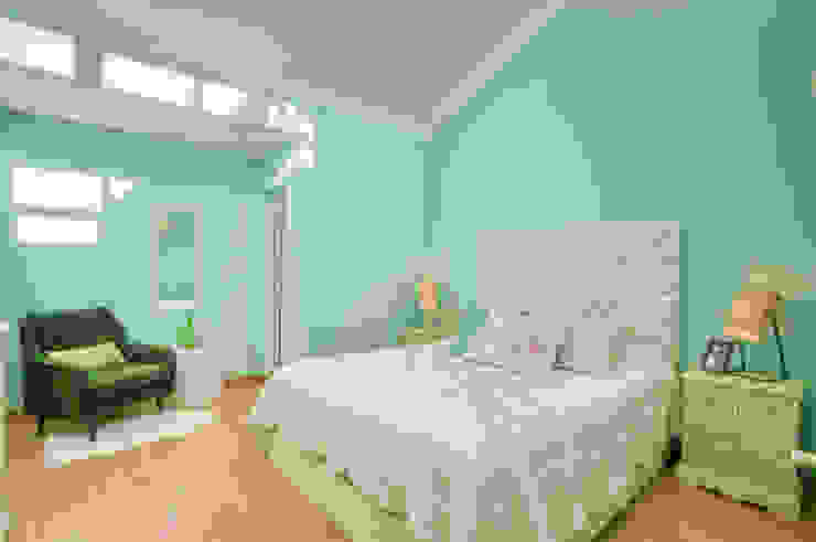 Eclectic style bedroom by Santiago | Interior Design Studio Eclectic