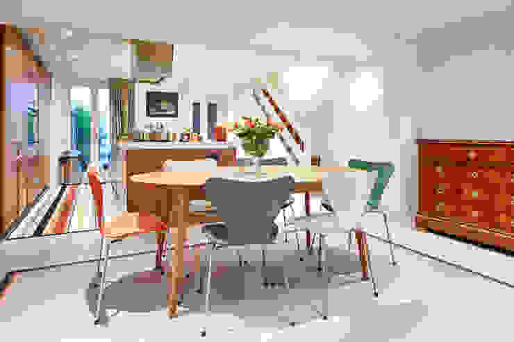 Beautiful colours for everyday living in style Warp & Weft (uk) Ltd 모던스타일 다이닝 룸