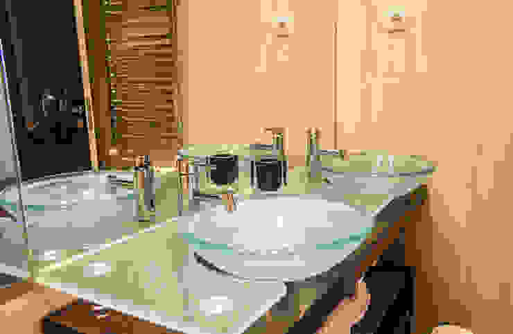 Modern bathroom by Architecture Tote Ser Modern