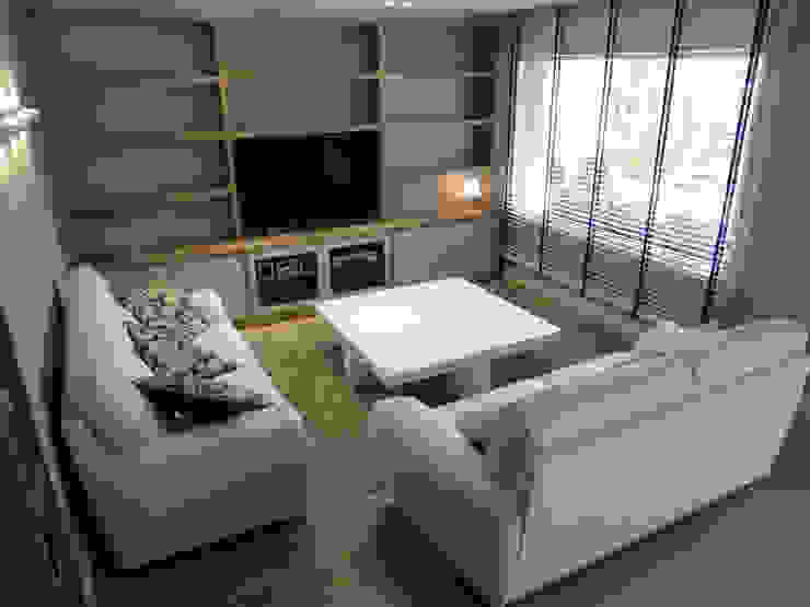 LF24 Arquitectura Interiorismo ห้องนั่งเล่น