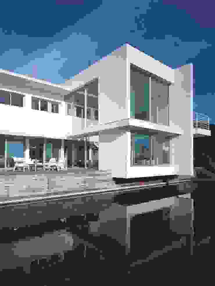 SOLER-MORATO ARQUITECTES SLP Mediterranean style house