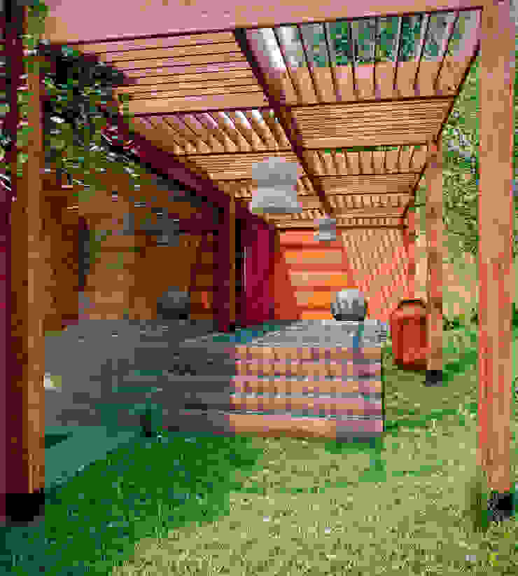 Patio House - Garden arQing Kolonialer Garten Lauben und Gewächshäuser