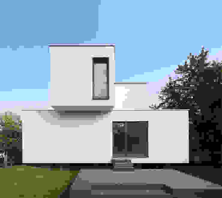 CUBE-2-BOX HOUSE, Zalewski Architecture Group Zalewski Architecture Group Casas de estilo minimalista