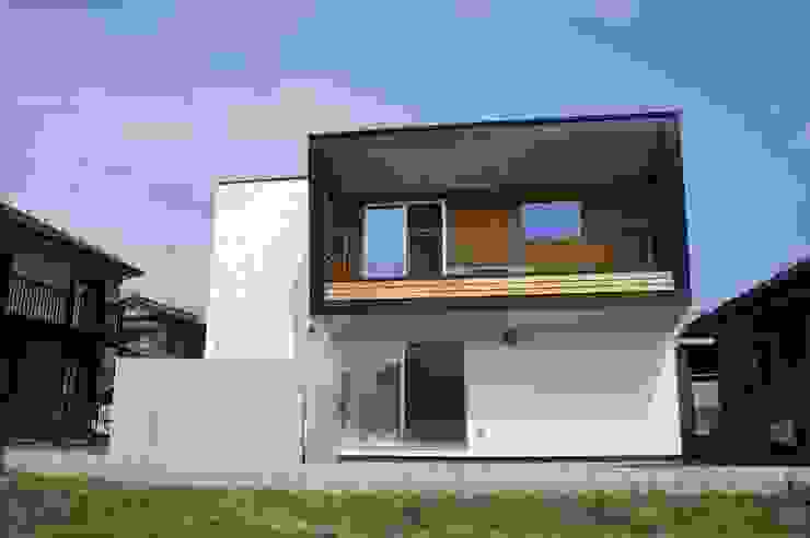 The House for ride the wave., tai_tai STUDIO tai_tai STUDIO Maisons originales