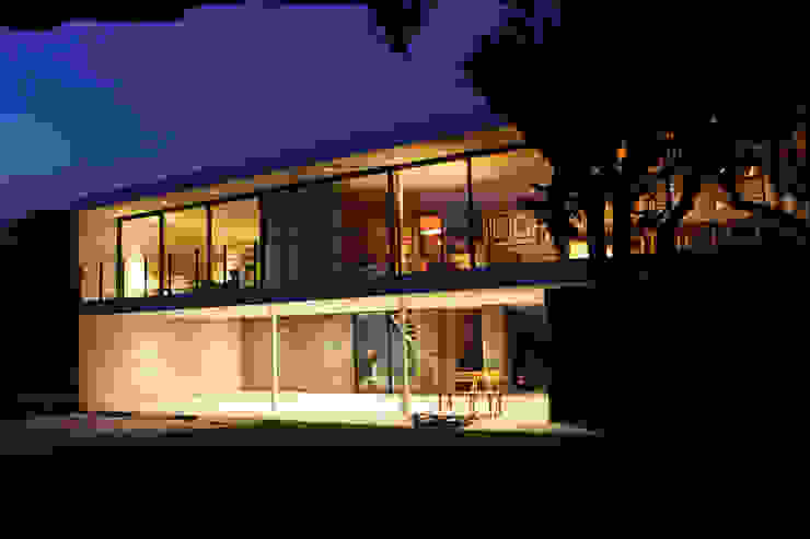 DF ARQUITECTOS Rumah Modern