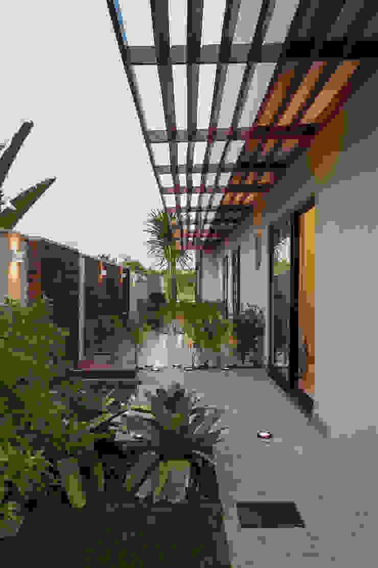 Natureza inserida no cotidiano da família... um privilégio. RABAIOLI I FREITAS Jardins mediterrâneos