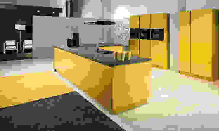 cuisine jaune, CUISINE ESSENTIEL CUISINE ESSENTIEL Modern kitchen Cabinets & shelves