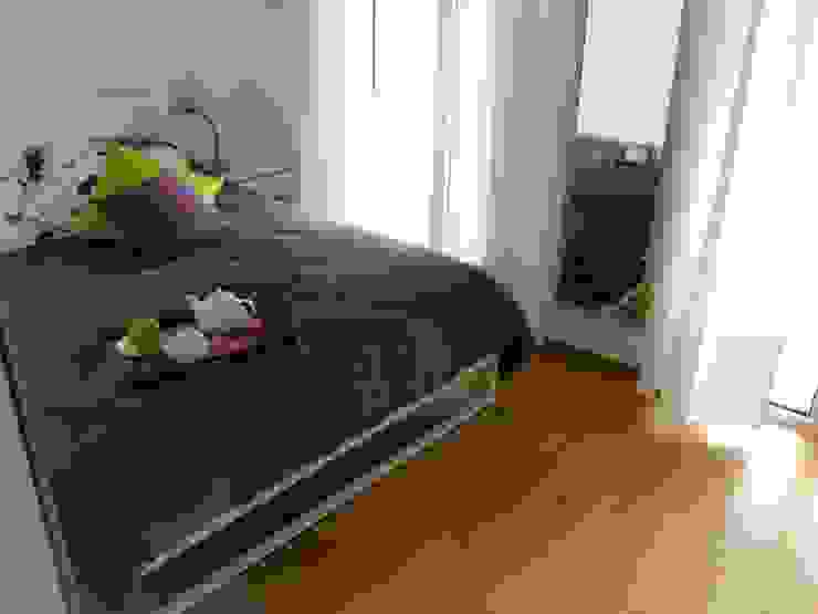 Zona notte monolocale (DOPO) Clara Avagnina Home Staging