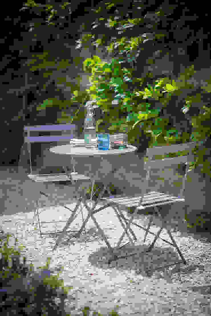 Bistro Table and Chair Set Garden Trading Klassischer Garten Möbel