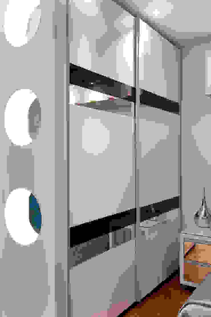 Arquiteto Aquiles Nícolas Kílaris Modern nursery/kids room