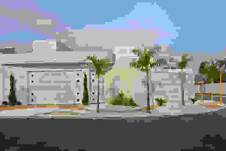 Designer de Interiores e Paisagista Iara Kílaris Casas estilo moderno: ideas, arquitectura e imágenes