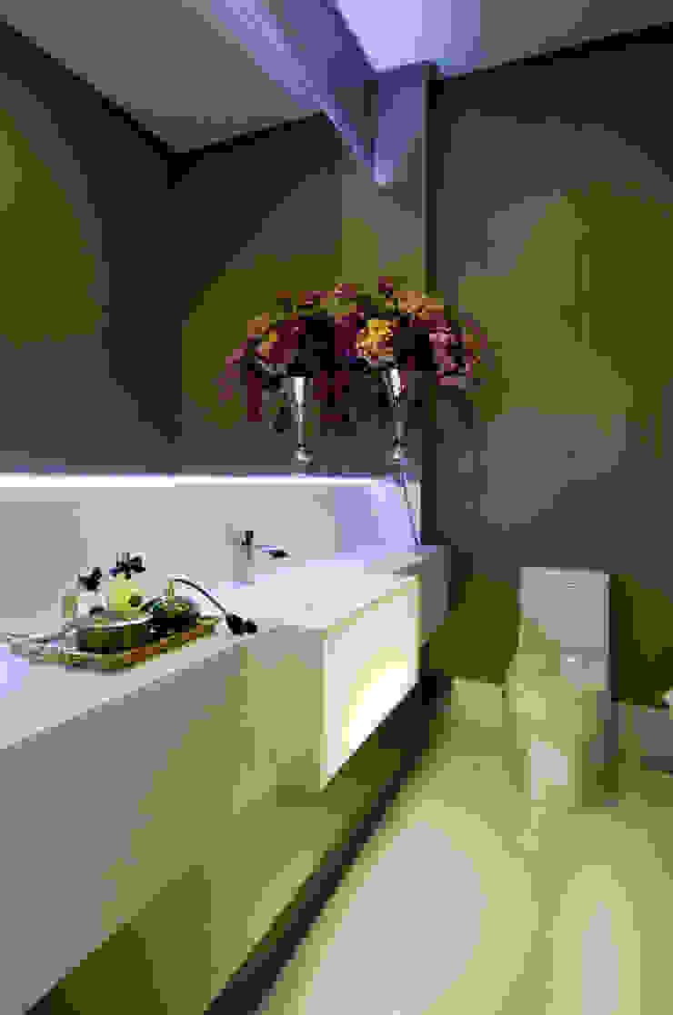 A31 Residência Canisio Beeck Arquiteto Banheiros modernos