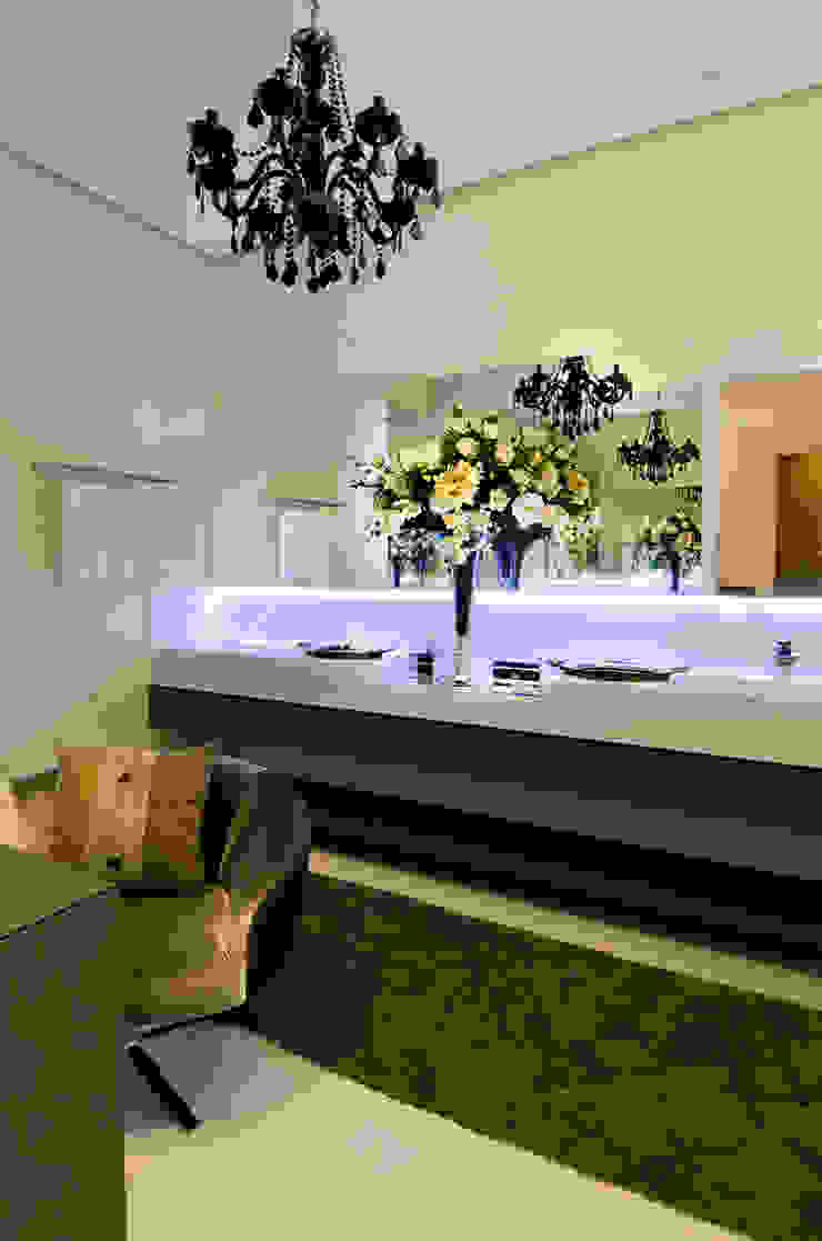 A31 Residência Canisio Beeck Arquiteto Banheiros modernos