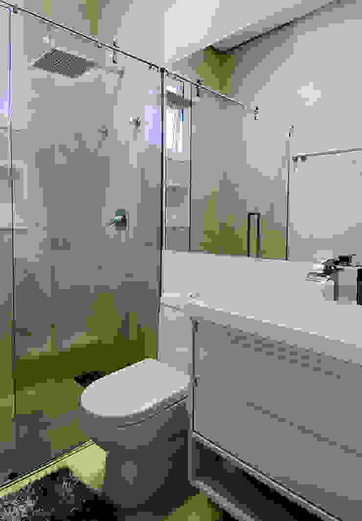 A31 Residência Canisio Beeck Arquiteto Banheiros modernos