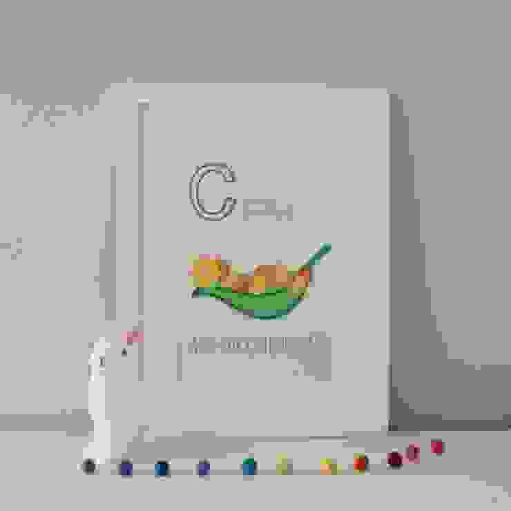 C is for Caterpillar :: Personalised Print Hope & Rainbows 子供部屋アクセサリー＆デコレーション