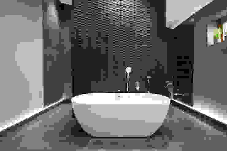 Rock Star Bathroom Lisa Melvin Design Moderne Badezimmer