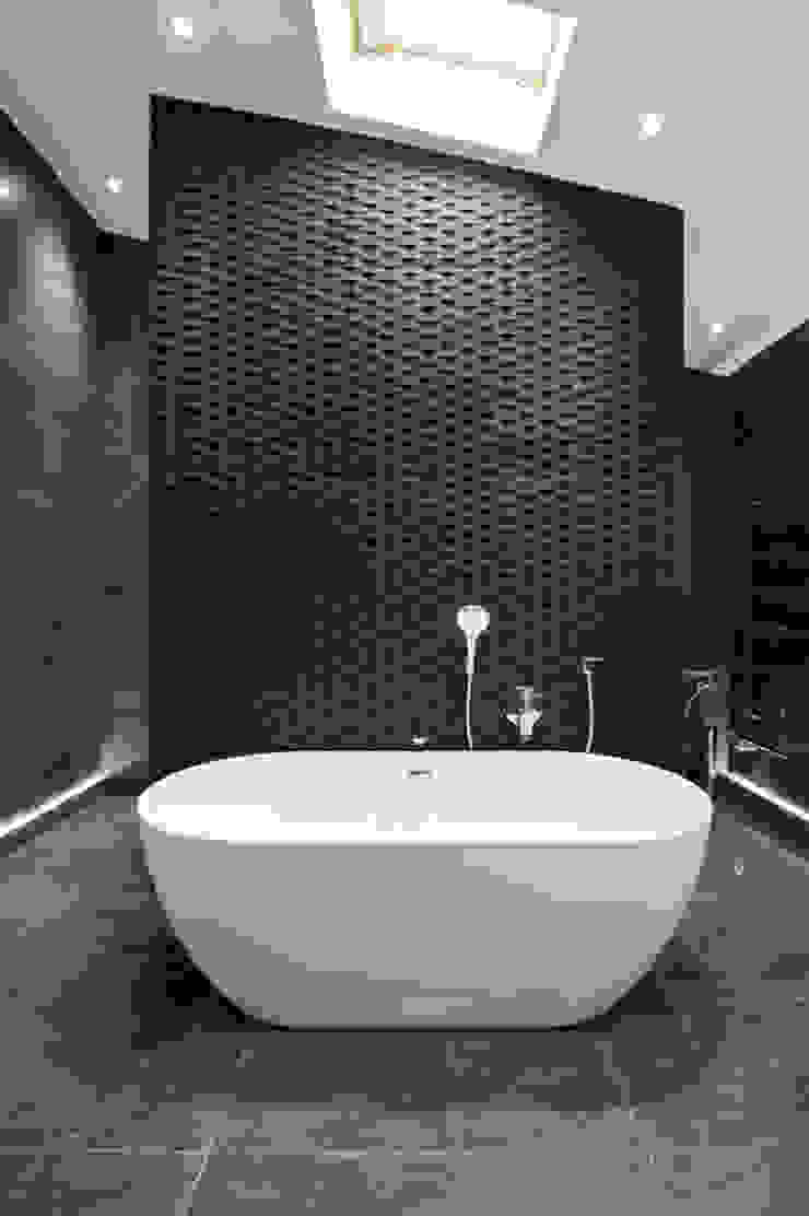 Rock Star Bathroom Lisa Melvin Design Moderne Badezimmer
