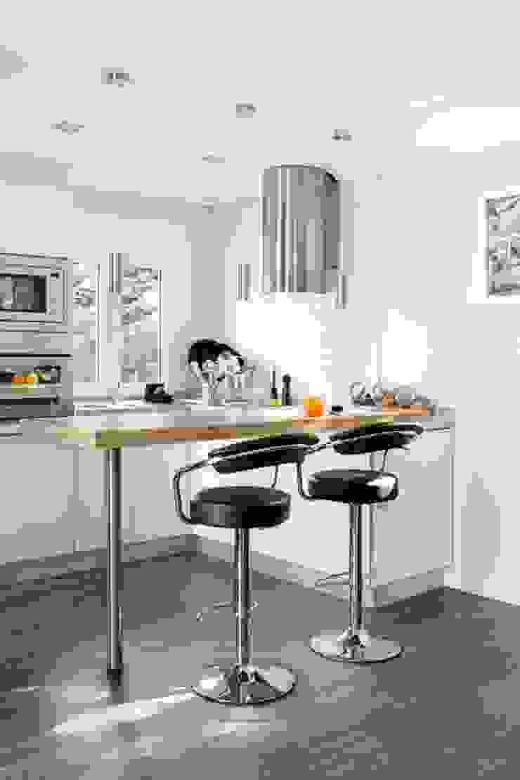 Cocina BATLLÓ CONCEPT Cocinas de estilo ecléctico