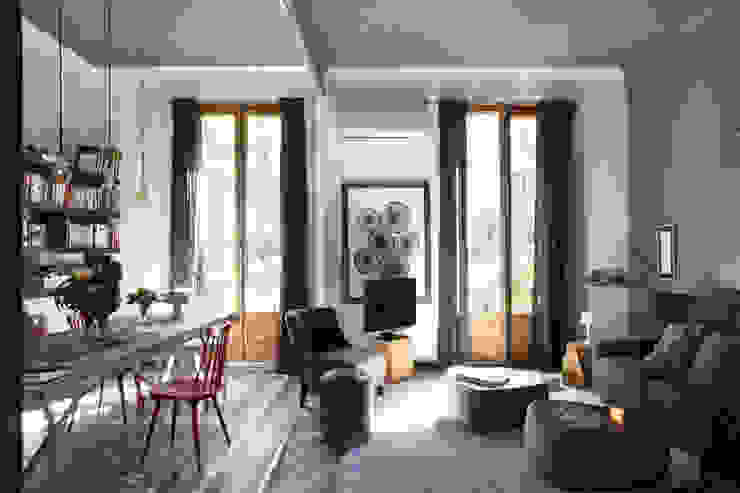 Piso en el Eixample de Barcelona. 2013, Deu i Deu Deu i Deu Ausgefallene Wohnzimmer