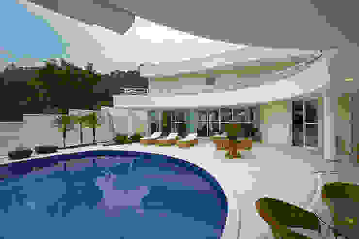 Casa da Serra Arquiteto Aquiles Nícolas Kílaris Casas modernas