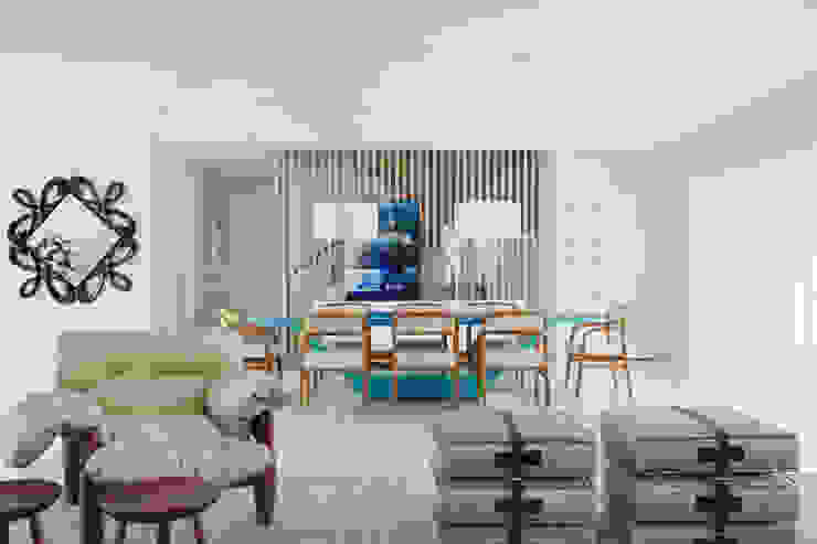 Arquitetura Residencial | Casa de luxo na Barra da Tijuca Leila Dionizios Arquitetura e Luminotécnica Salas de jantar modernas