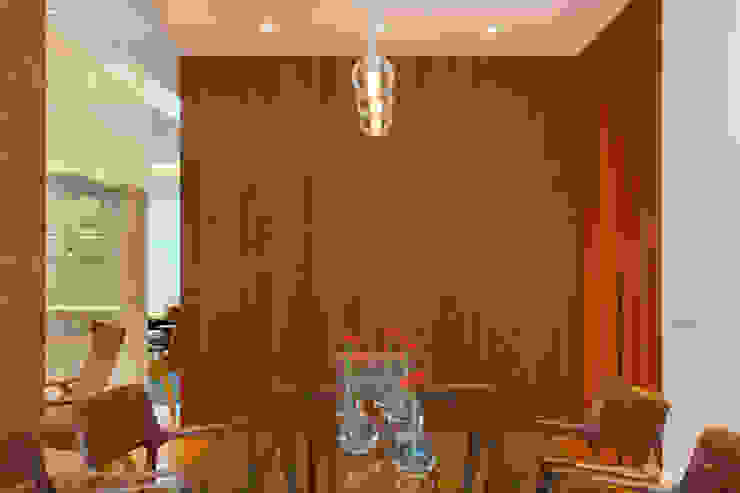 Salas de jantar clássicas por Studio ro+ca Clássico