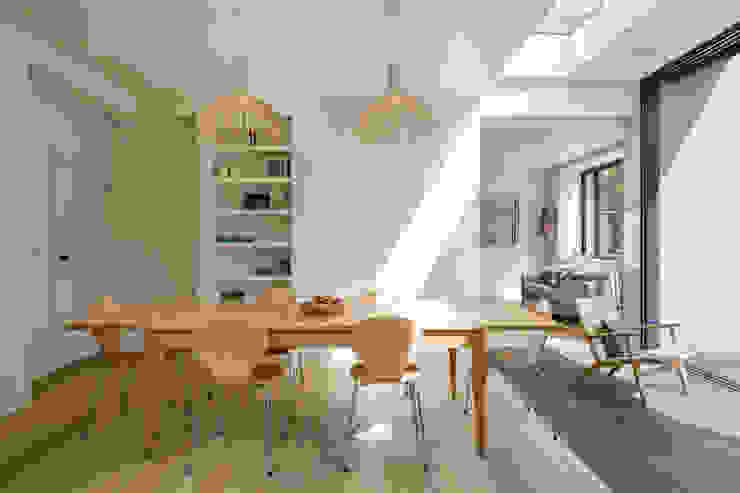 Muswell Hill House 1, London N10 Jones Associates Architects Столовая комната в стиле модерн