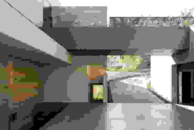 BB Residence Gantous Arquitectos Modern houses