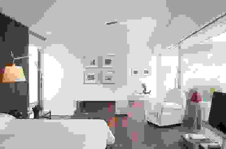 Polanco Penthouse Gantous Arquitectos Nowoczesna sypialnia